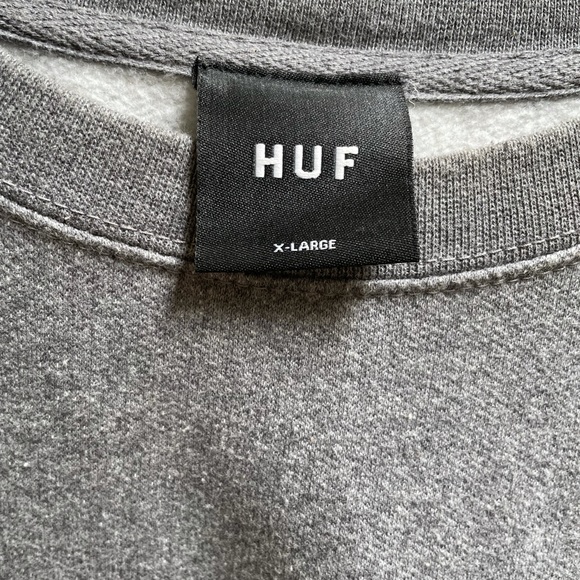 XL Huf crew sweatshirt. - Picture 2 of 2